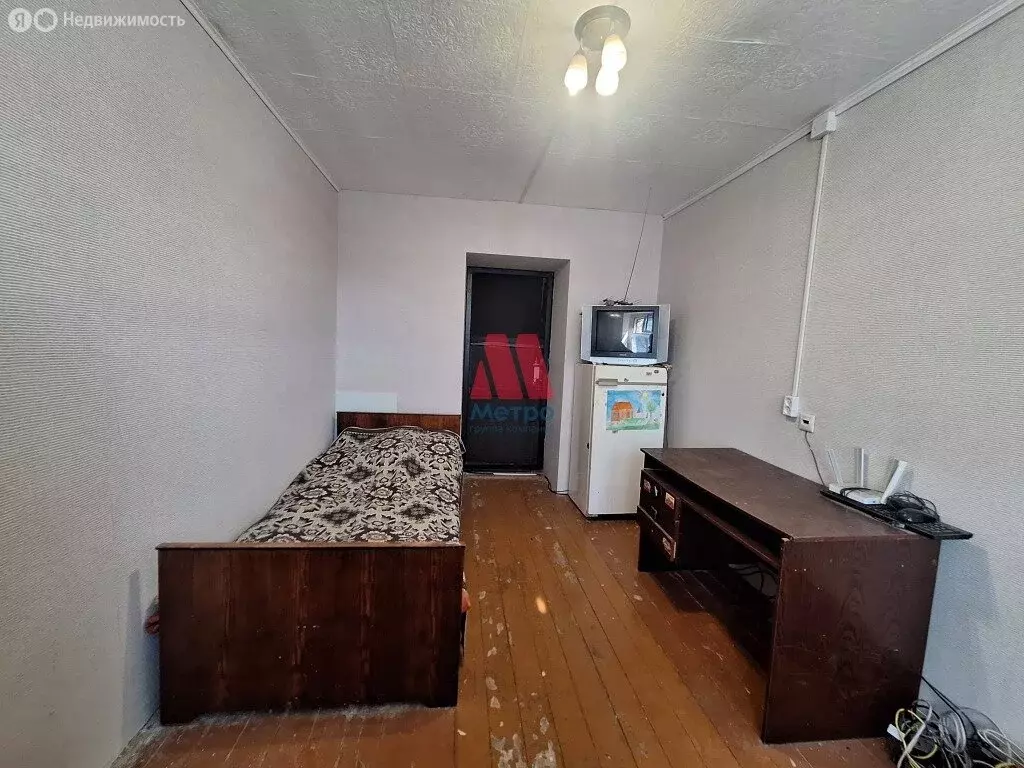 1к в 4-комнатной квартире (47 м) - Фото 2