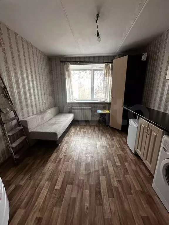 Комната 13 м в 1-к., 2/5 эт. - Фото 1