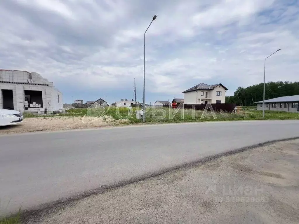 Участок в Тюменская область, Тюменский район, с. Кулаково ул. ... - Фото 0