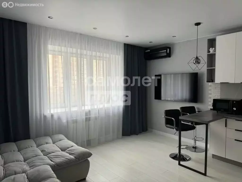 Квартира-студия: Омск, улица Малиновского, 18к3 (29 м) - Фото 2