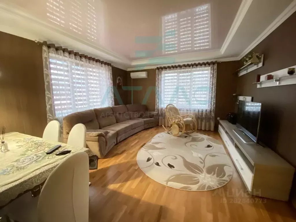 Дом в Крым, Симферопольский район, Трудовское с/пос, с. Строгоновка ... - Фото 2