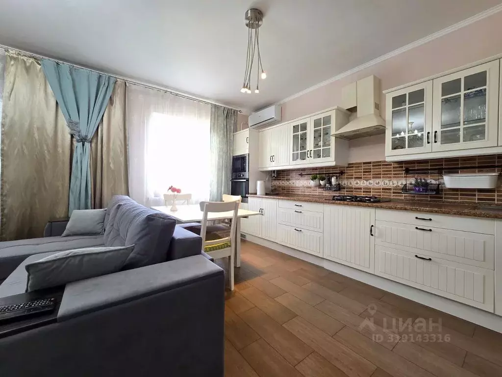2-к кв. Пензенская область, Пенза ул. Антонова, 22 (61.6 м) - Фото 1