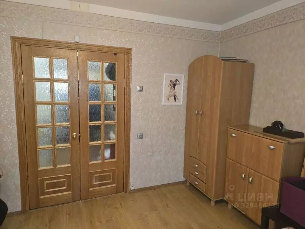 3-к кв. Челябинская область, Челябинск Салютная ул., 21 (65.8 м) - Фото 1