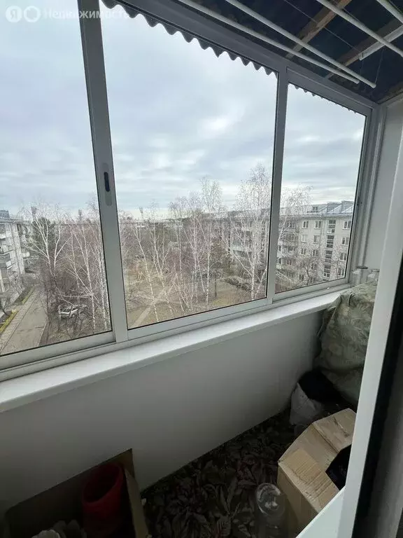 3-комнатная квартира: Сосновоборск, улица Новосёлов, 24 (58 м) - Фото 0