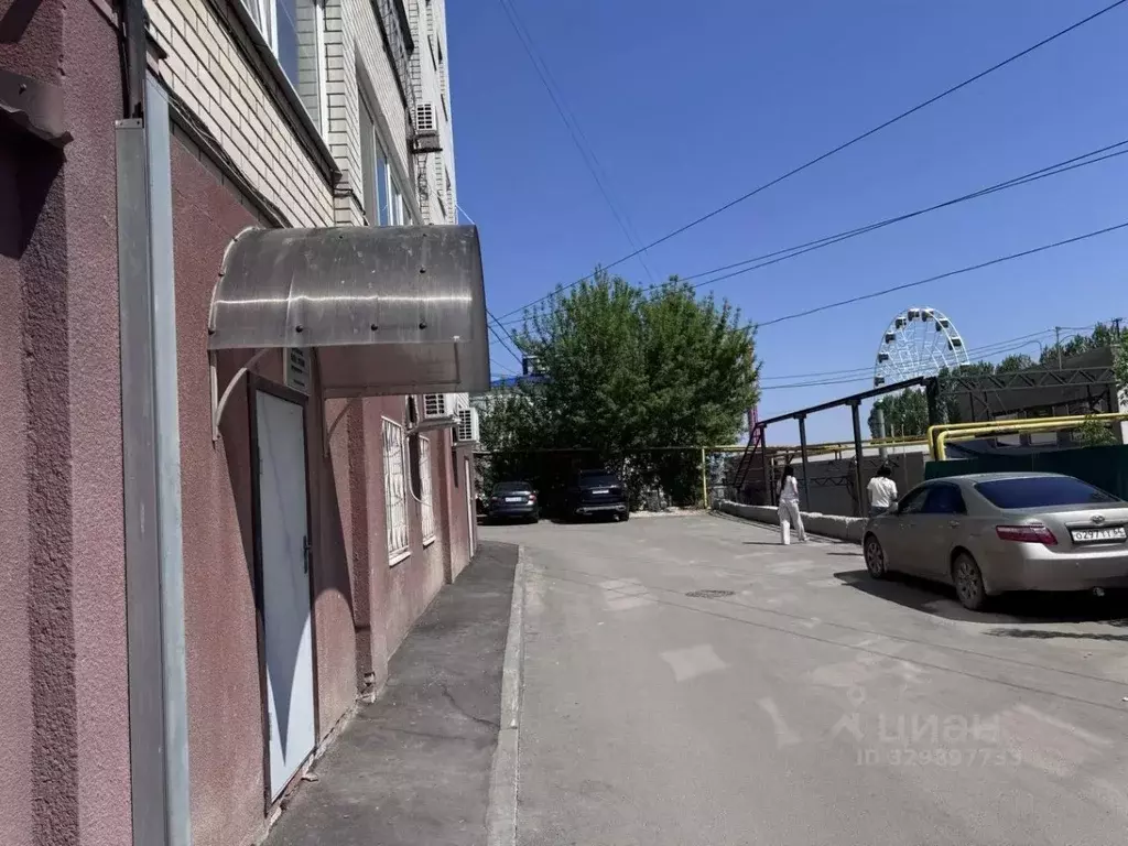 Офис в Саратовская область, Саратов ул. Имени Н.Г. Чернышевского, 92Б ... - Фото 2