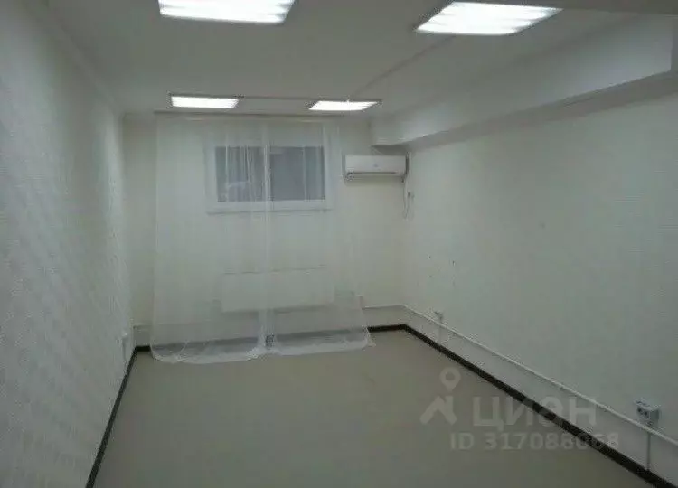 Помещение свободного назначения в Краснодарский край, Краснодар ул. ... - Фото 0