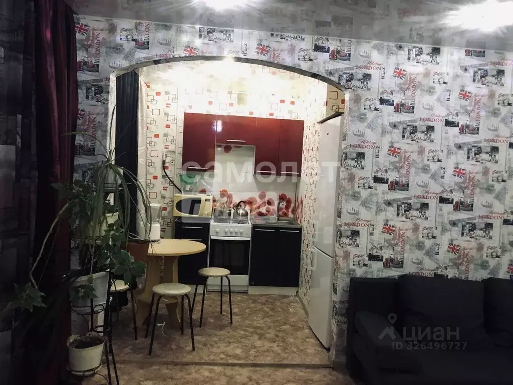 3-к кв. Челябинская область, Челябинск Гвардейская ул., 4 (65.0 м) - Фото 1