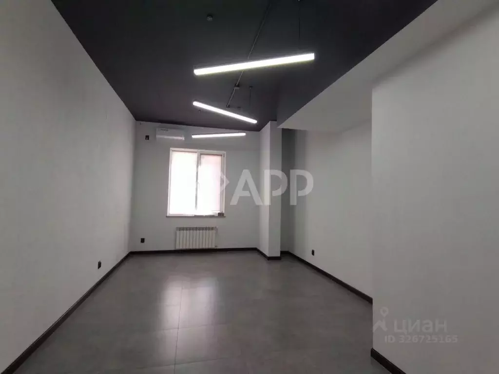 Помещение свободного назначения в Татарстан, Казань ул. Тансык, 5 (26 ... - Фото 1