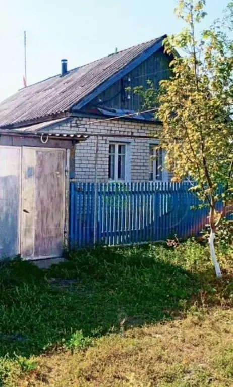 Дом в Самарская область, Октябрьск ул. Менделеева, 12 (50 м) - Фото 0