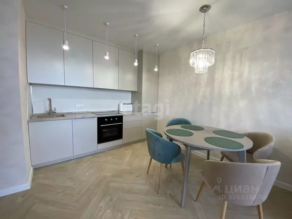 2-к кв. Тюменская область, Тюмень Харьковская ул., 74 (55.0 м) - Фото 1