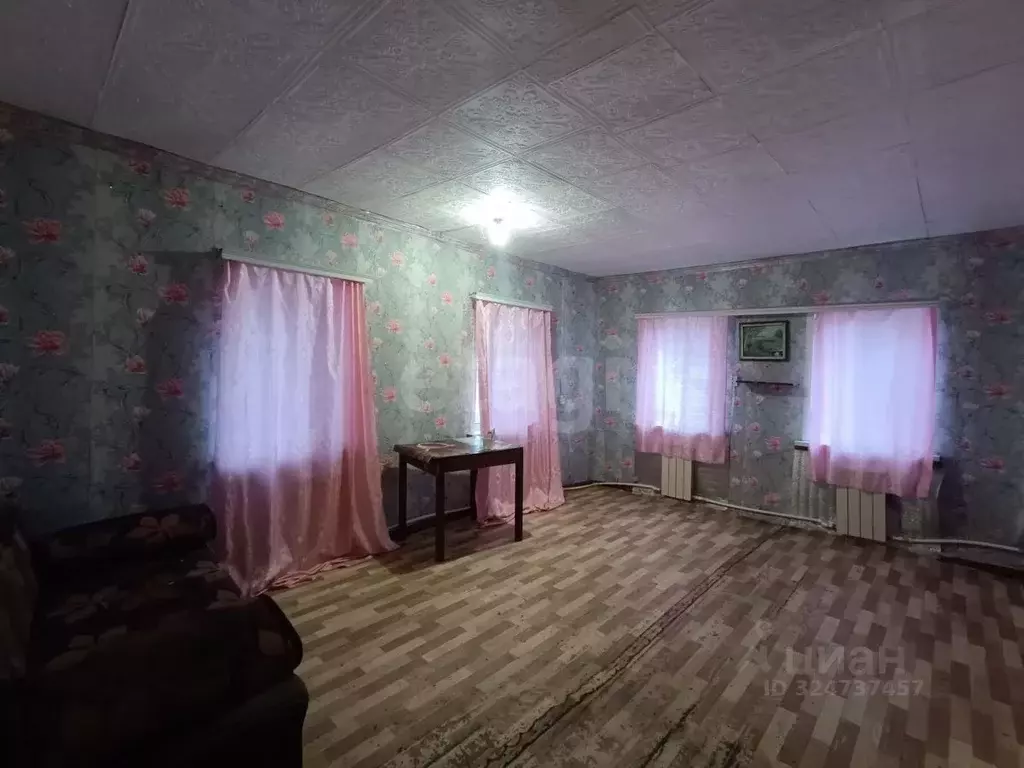 Дом в Оренбургская область, пос. Переволоцкий ул. Новостройка, 53 (48 ... - Фото 1