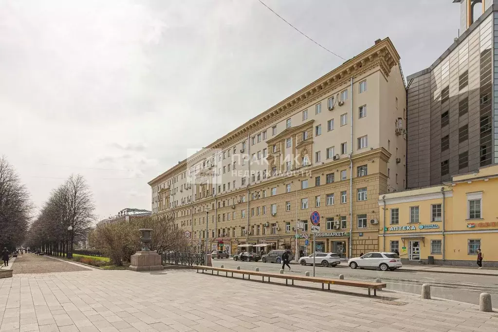 Комната Москва Цветной бул., 25С1 (24.0 м) - Фото 1