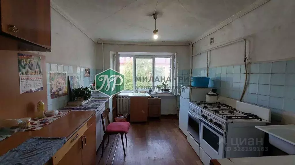 Комната Омская область, Омск просп. Космический, 29 (13.5 м) - Фото 2