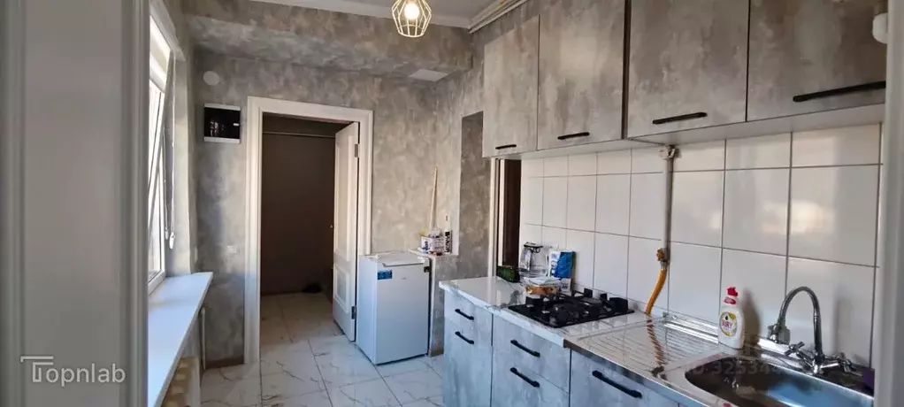 Дом в Кабардино-Балкария, Нальчик Кабардинская ул. (30 м) - Фото 1