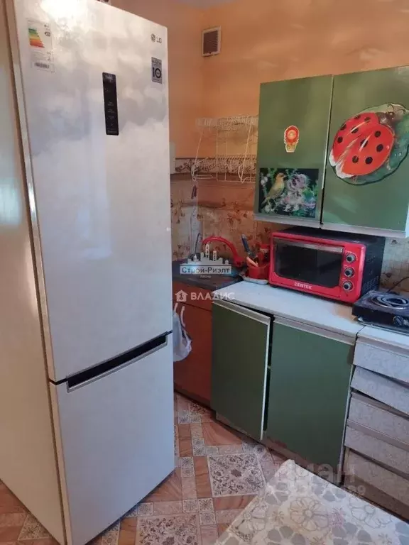 2-к кв. Крым, Керчь Аршинцево мкр, ул. Победы, 18 (42.3 м) - Фото 1