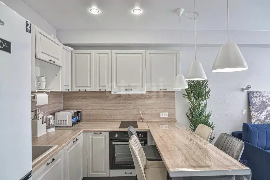 Студия Сахалинская область, Южно-Сахалинск ул. Имени И.П. ... - Фото 2