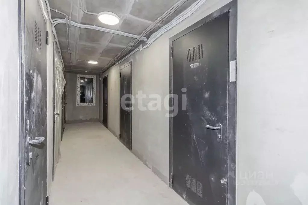 Склад в Тюменская область, Тюмень ул. Василия Подшибякина, 9 (3 м) - Фото 1