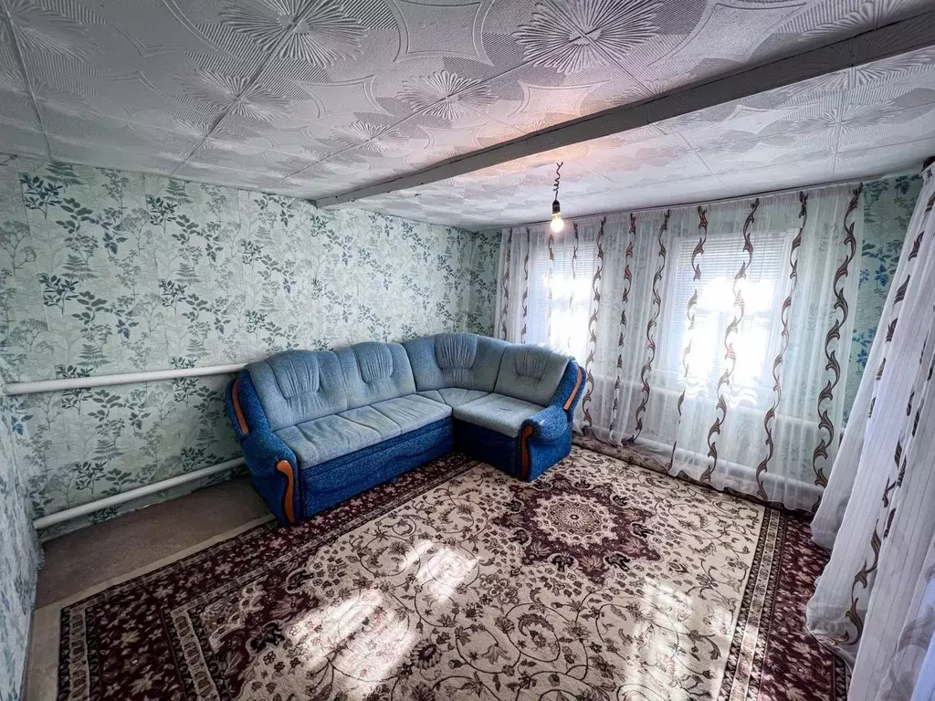 Дом в Оренбургская область, пос. Саракташ пер. Тупой, 8 (46 м) - Фото 1