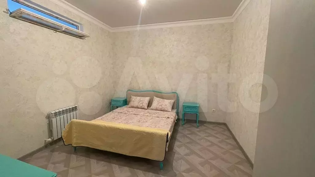 1-к. квартира, 40м, 4/4эт. - Фото 0