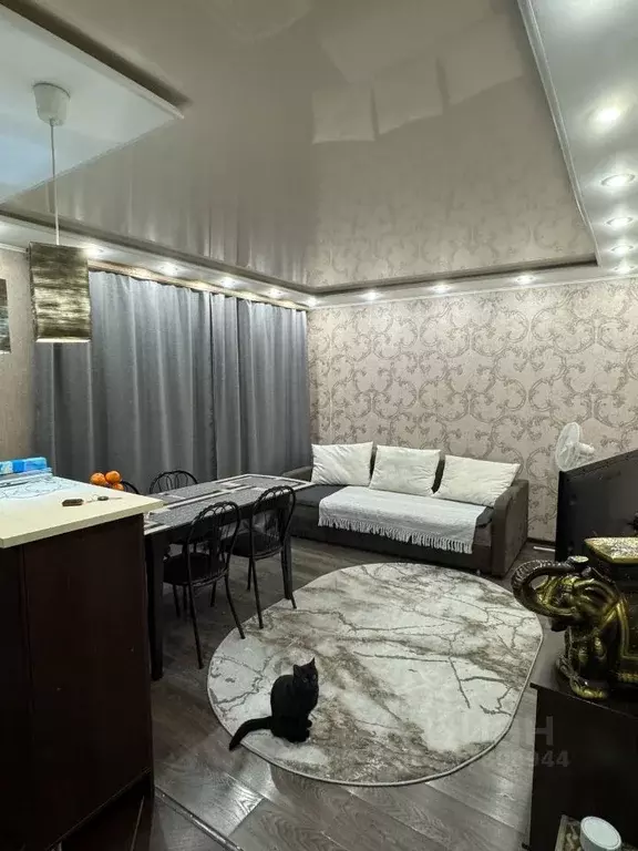 3-к кв. Алтай, Горно-Алтайск Коммунистический просп., 75 (58.0 м) - Фото 1