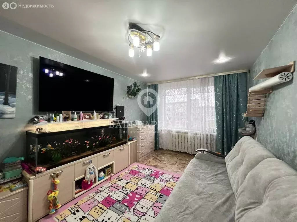 3-комнатная квартира: Рыбинск, Южный планировочный район, Гагаринский ... - Фото 1