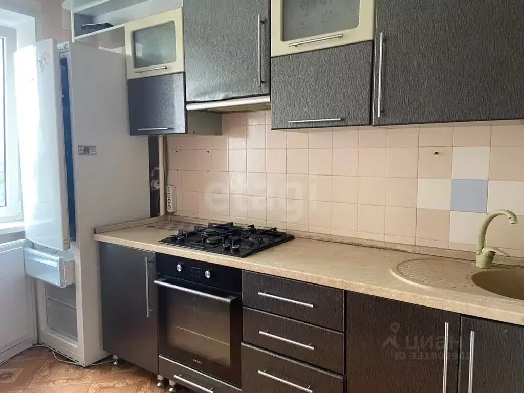 3-к кв. Белгородская область, Белгород ул. Буденного, 2 (61.6 м) - Фото 1