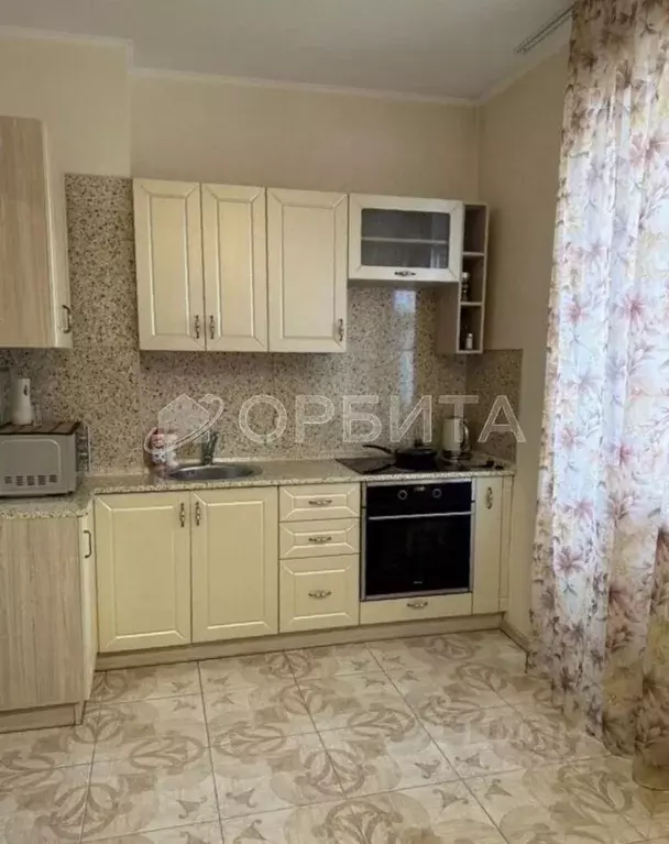 1-к кв. Тюменская область, Тюмень Пролетарская ул., 111 (45.7 м) - Фото 1