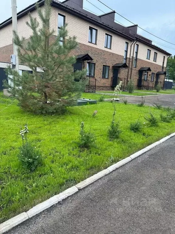 Таунхаус в Башкортостан, Уфа городской округ, с. Нагаево ул. ... - Фото 0