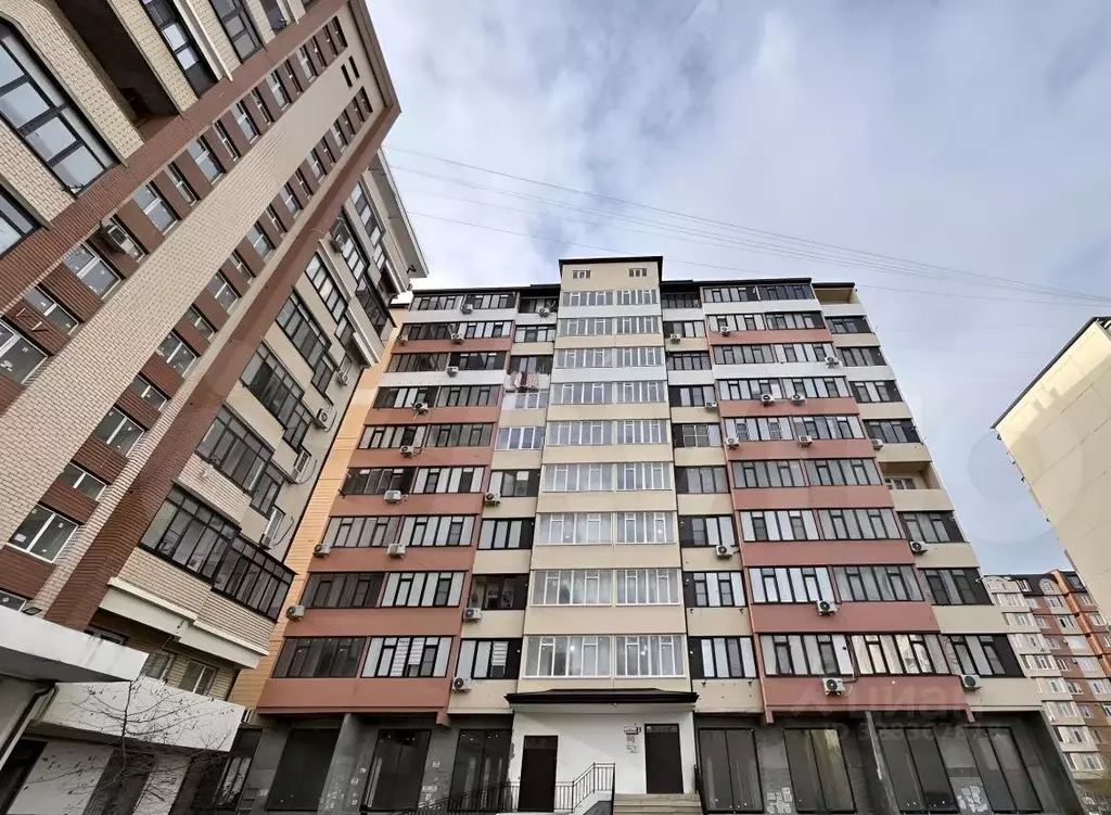 1-к кв. Дагестан, Каспийск ул. Камиля Гасанова, 3 (55.0 м) - Фото 2