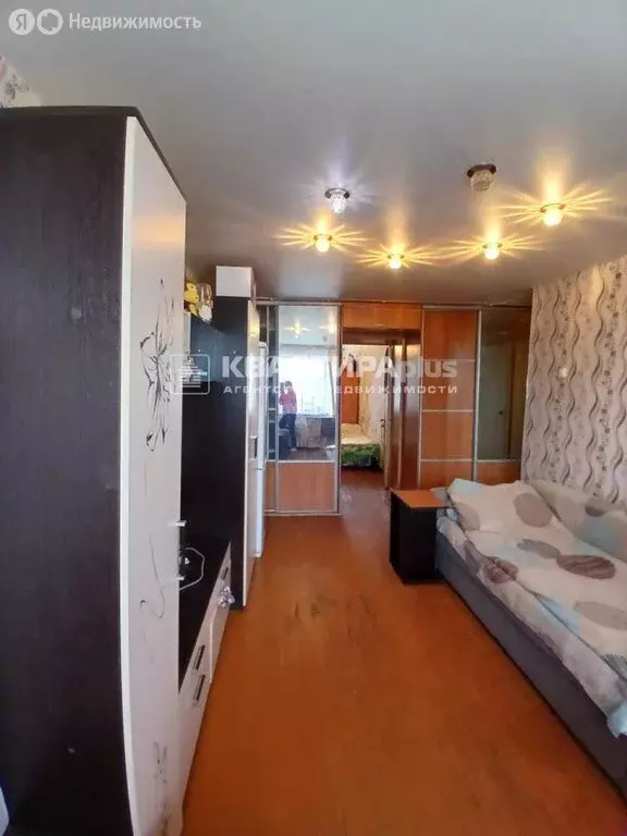2-комнатная квартира: Кировград, Кировградская улица, 48 (44 м) - Фото 1