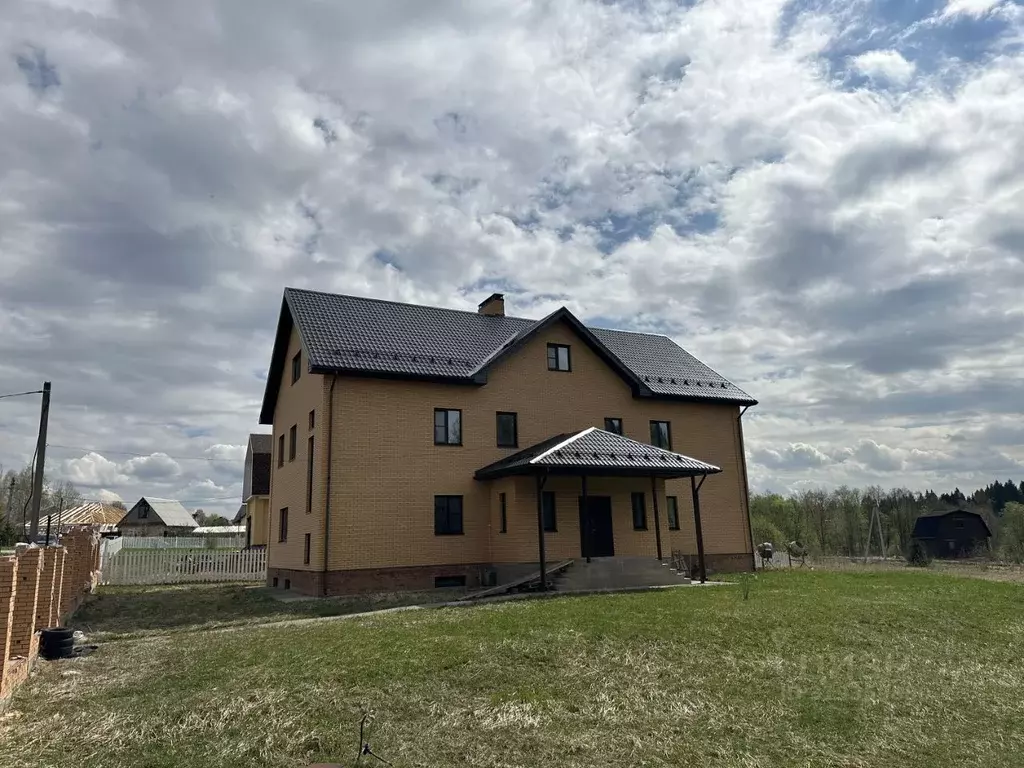 Коттедж в Московская область, Сергиево-Посадский городской округ, д. ... - Фото 1