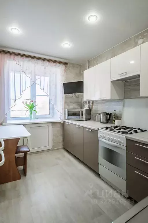 3-к кв. Вологодская область, Вологда ул. Карла Маркса, 111 (73.6 м) - Фото 2