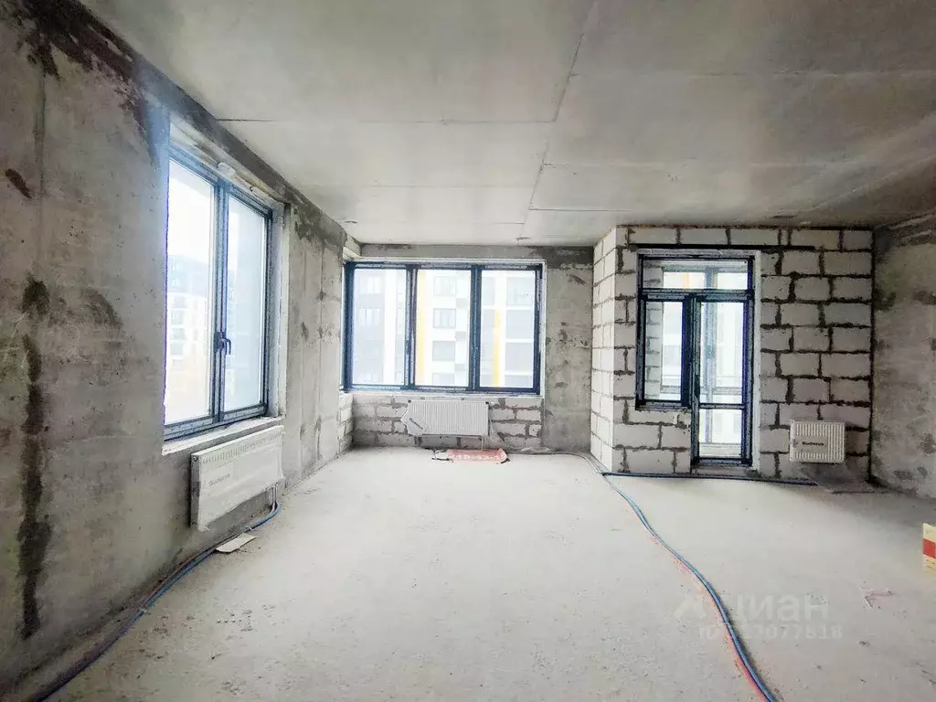 Квартира, 3 комнаты, 93 м - Фото 1