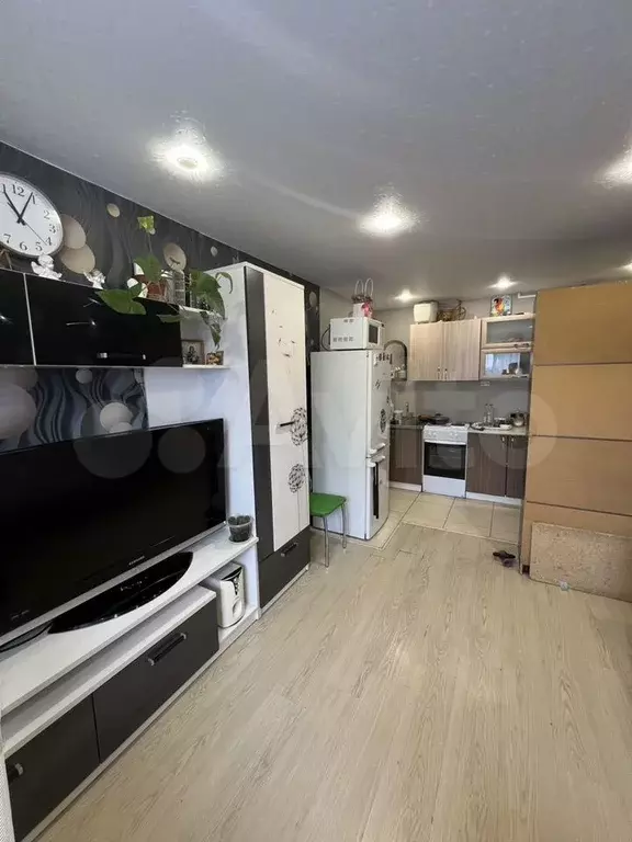 Комната 18 м в 4-к., 4/5 эт. - Фото 1