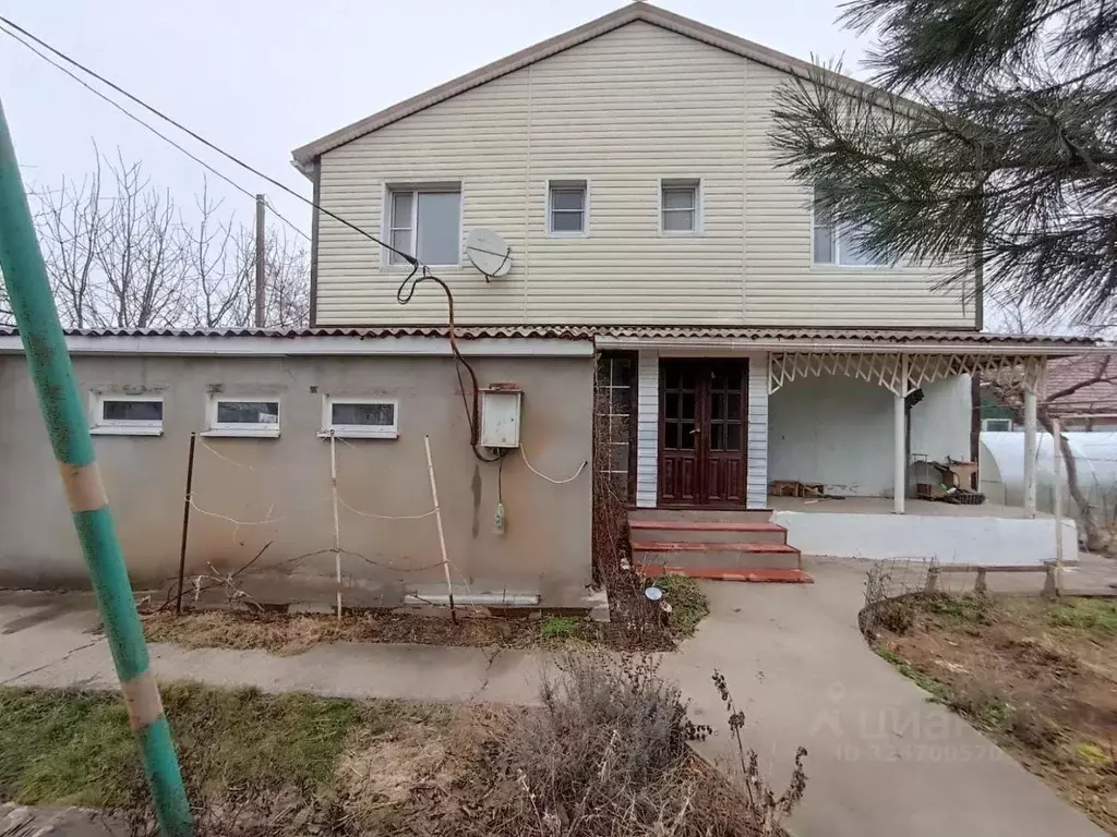 Дом в Ростовская область, Волгодонск Серебряный пер., 2 (230 м) - Фото 1