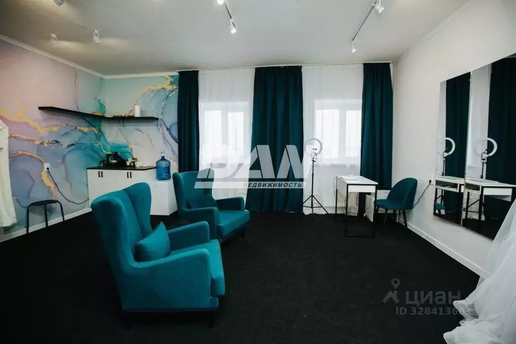 Помещение свободного назначения в Челябинская область, Челябинск ул. ... - Фото 1