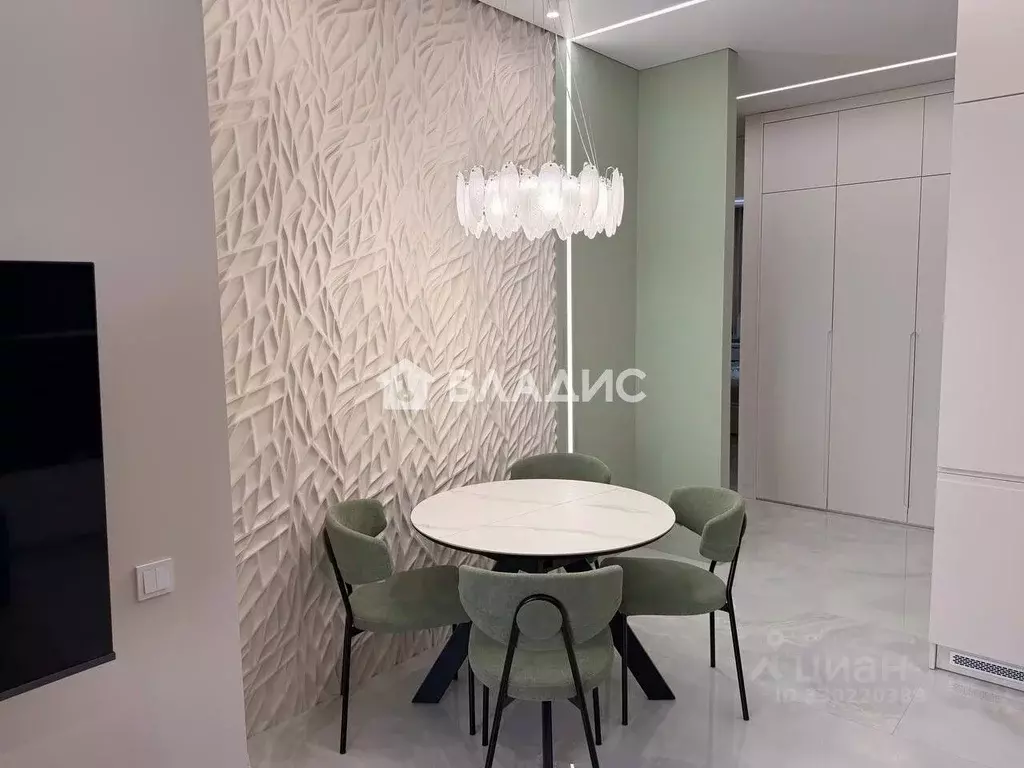 2-к кв. Москва Озерная ул., 1к2/6 (66.6 м) - Фото 1