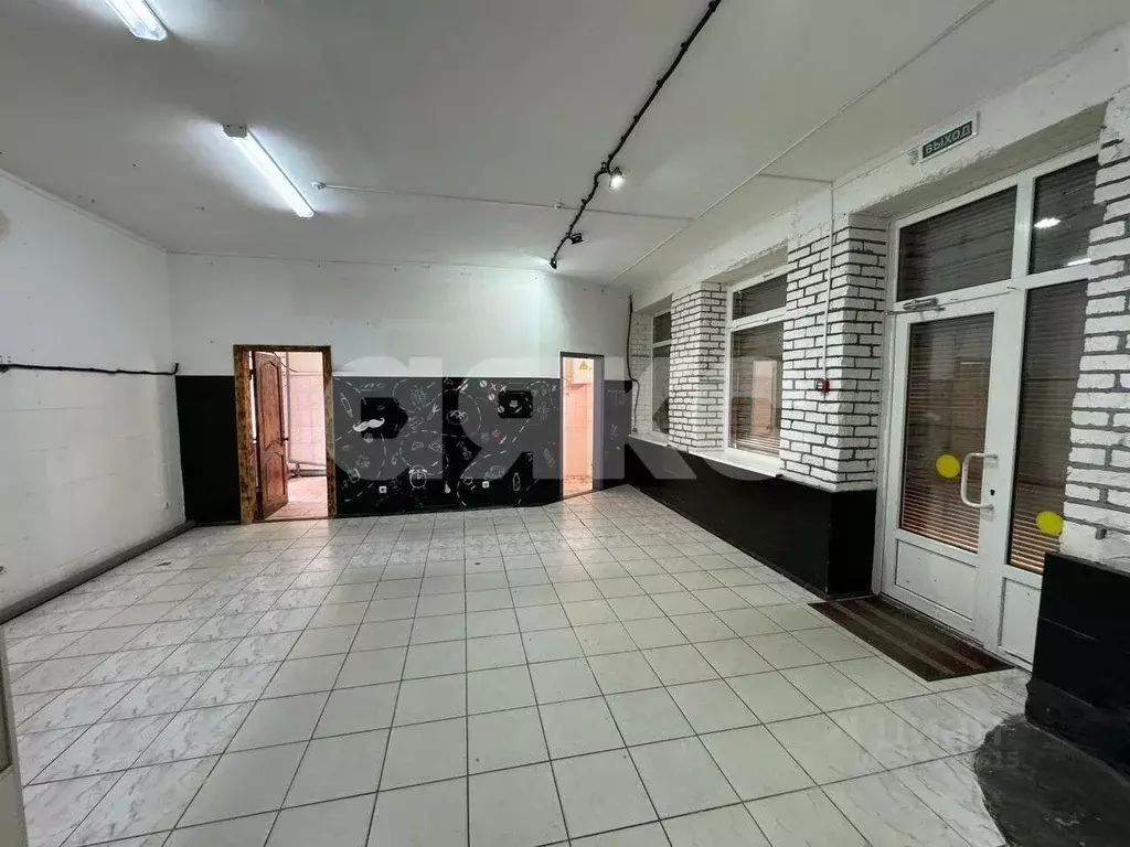 Торговая площадь в Краснодарский край, Кореновск Эстрадный пер., 4 (69 ... - Фото 1