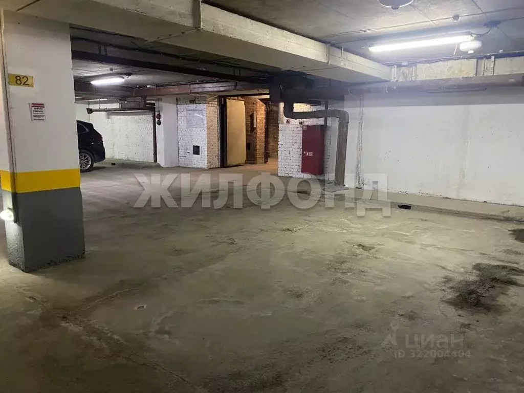Гараж в Новосибирская область, Новосибирск ул. Кирова, 27 (18 м) - Фото 1