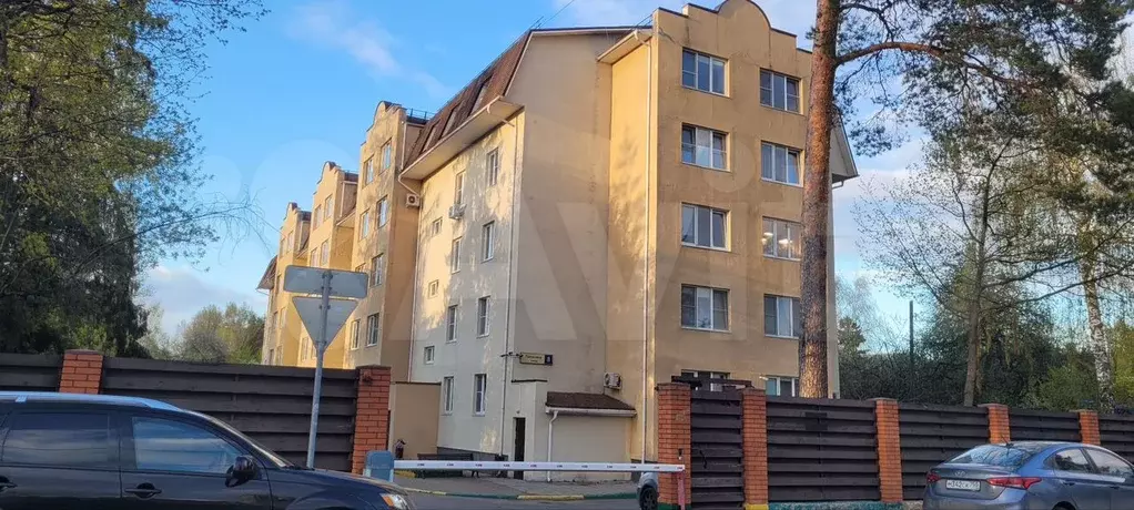 1-к. квартира, 48 м, 2/5 эт. - Фото 1