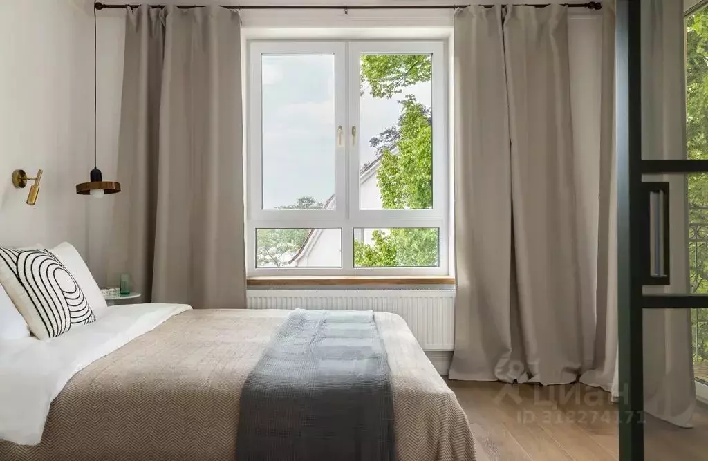1-к кв. Калининградская область, Пионерский Портовая ул., 5 (48.0 м) - Фото 1
