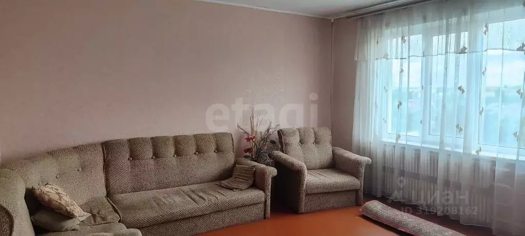 3-к кв. Брянская область, Клинцы ул. Гагарина, 112 (59.7 м) - Фото 1