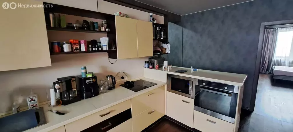 2-комнатная квартира: Екатеринбург, Волгоградская улица, 29А (82.1 м) - Фото 1