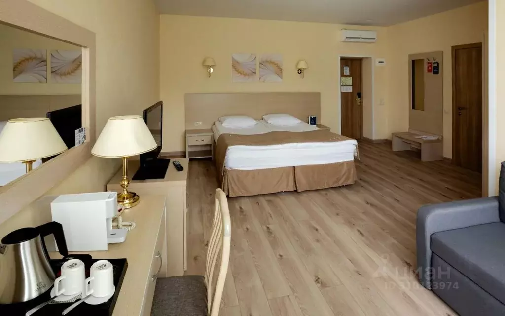 Комната Москва с. Красное, ул. Парковая, 10с1 (30.0 м) - Фото 1