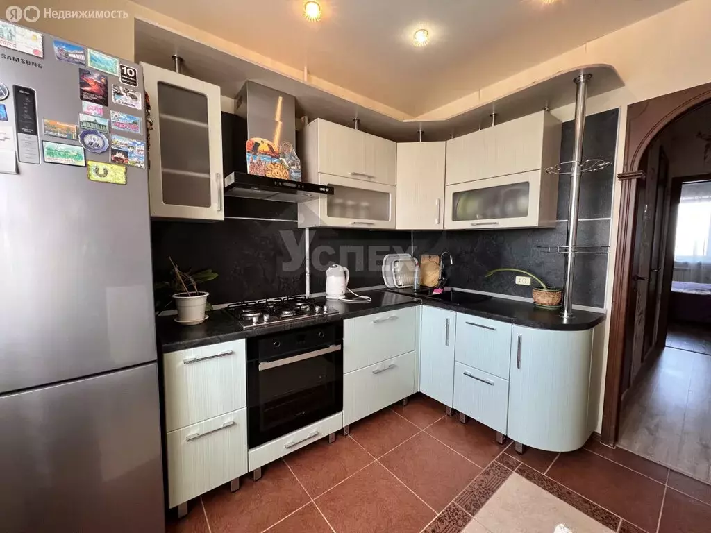 3-комнатная квартира: Нижний Тагил, Алтайская улица, 192 (61.4 м) - Фото 1