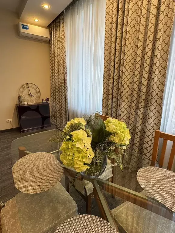 2-к. квартира, 81 м, 9/15 эт. - Фото 1