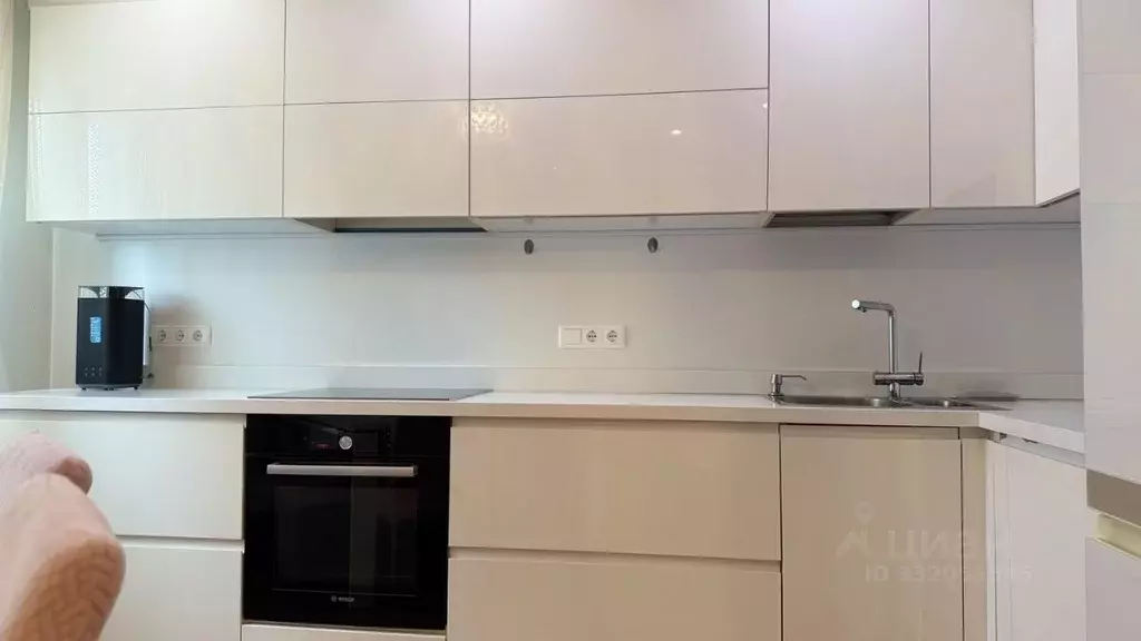 3-к кв. Приморский край, Владивосток ул. Жигура, 26 (67.3 м) - Фото 2