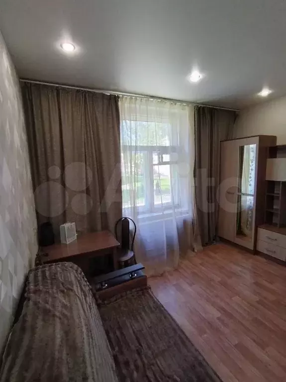 Комната 15 м в 3-к., 2/3 эт. - Фото 1