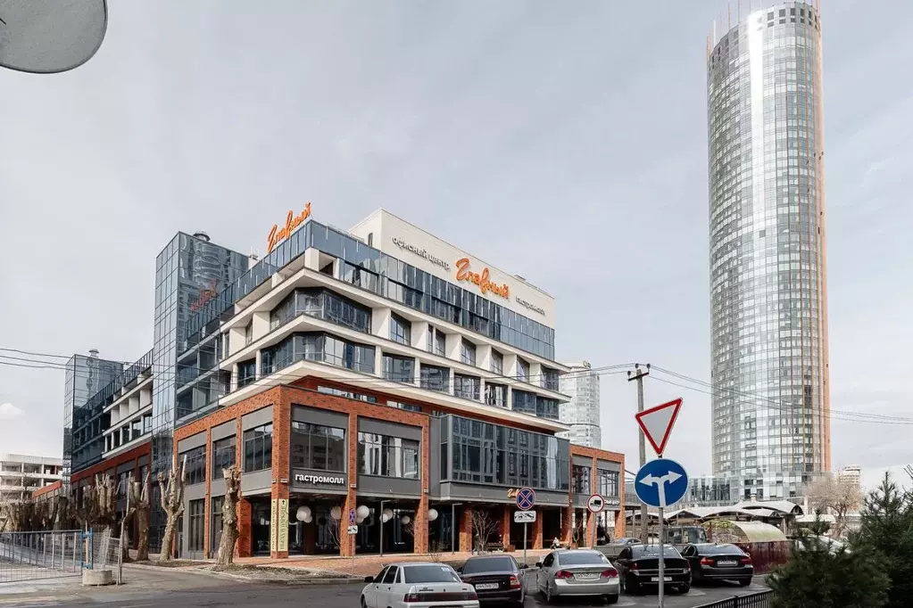 Гараж в Свердловская область, Екатеринбург ул. Боевых Дружин, 20 (17 ... - Фото 1