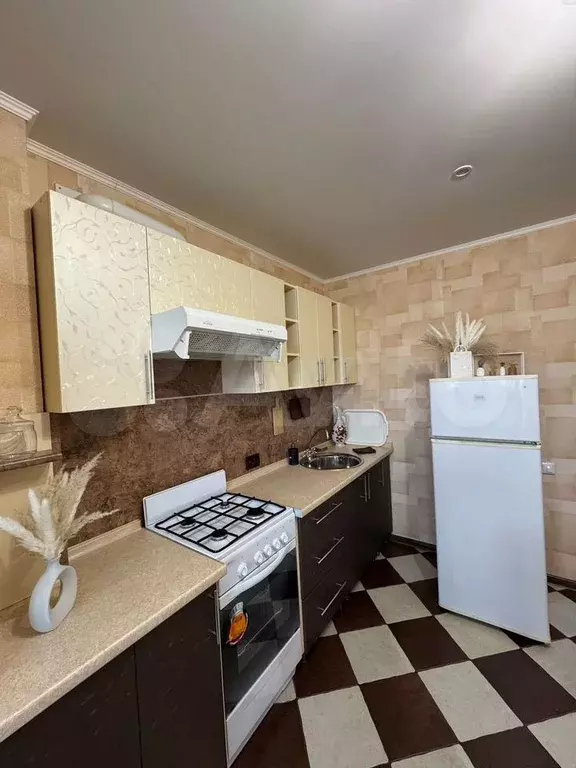 1-к. квартира, 37,4 м, 9/10 эт. - Фото 0